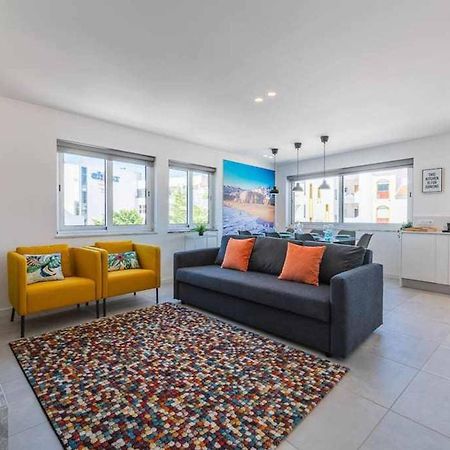 Central Town 2-Bedroom Apartment Αλμπουφέιρα Εξωτερικό φωτογραφία